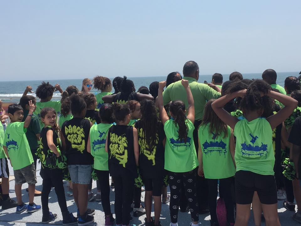 13327544_1147600311928480_8405941272450828050_n-1